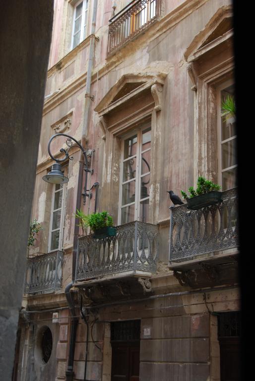 Suite Cagliari -101- Exteriör bild